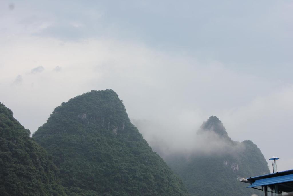 Bamboo House Hotel 阳朔 外观 照片